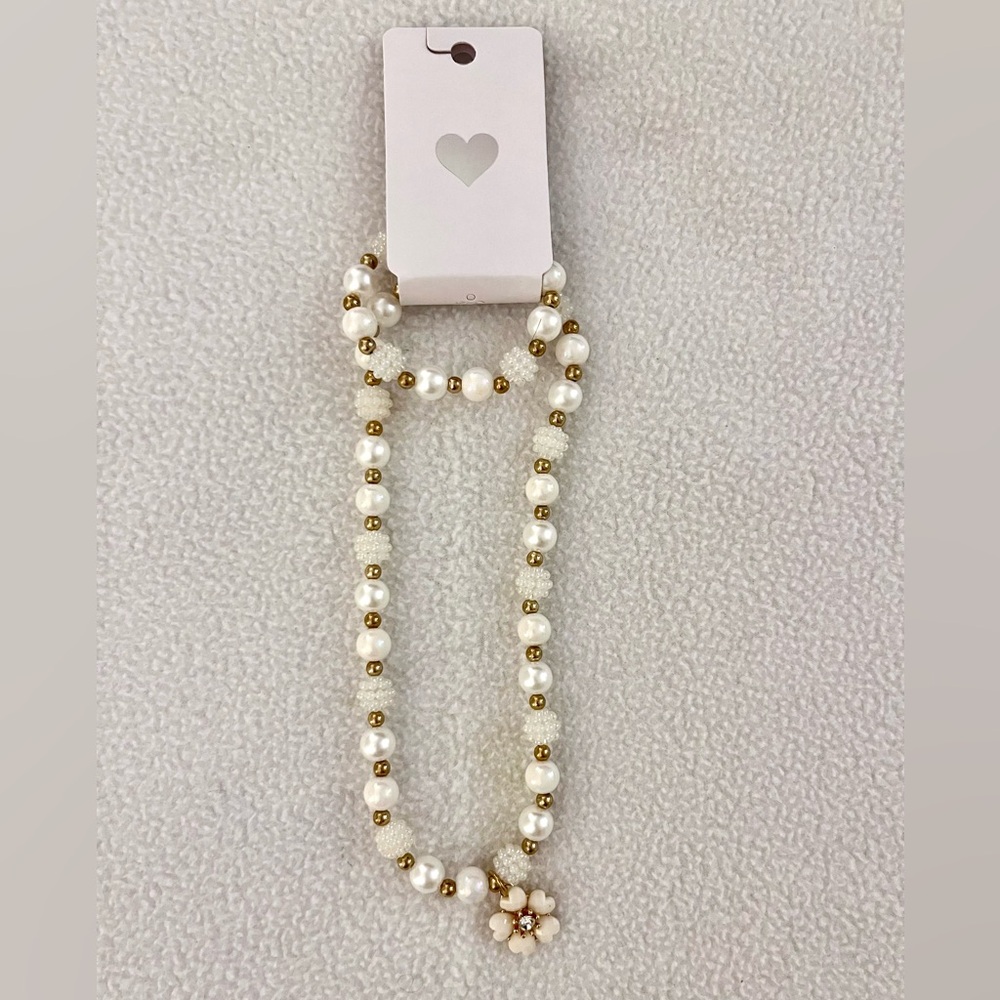 Children’s Place Pearl and Gold Flower Necklace / Bracelet Set
